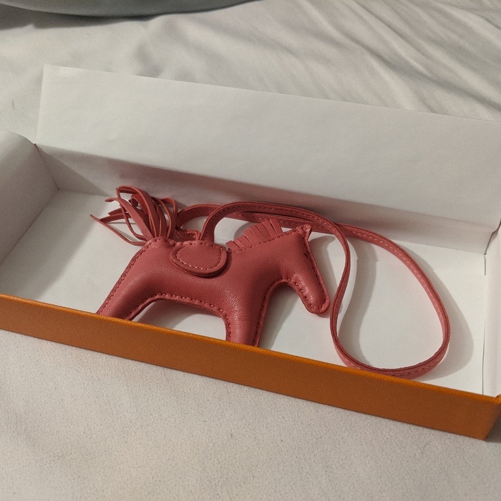 Hermes Rodeo Charm Pink PM